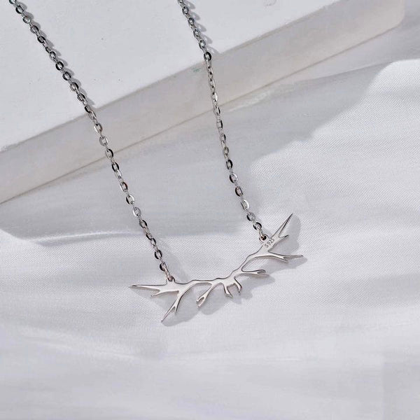 Arael Pendant + chain